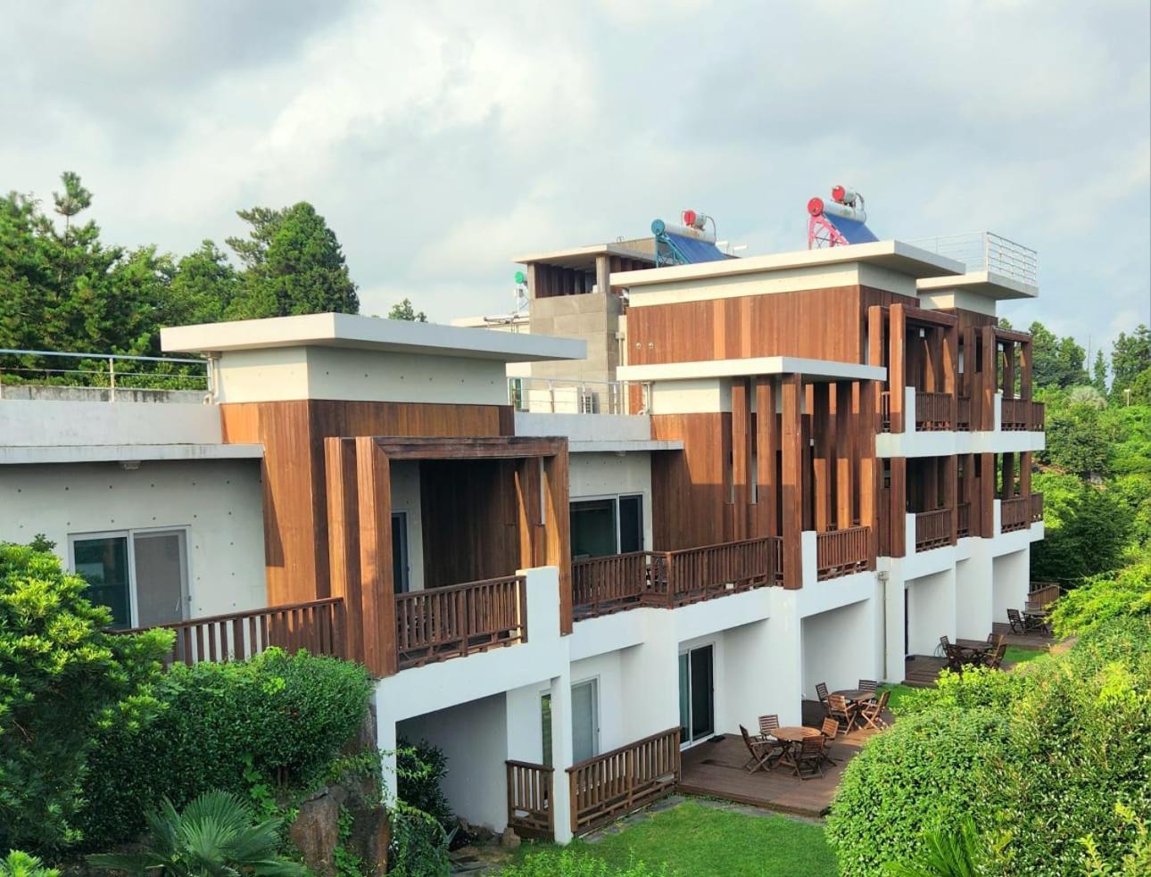 Jeju Eco Suites Seogwipo Luaran gambar